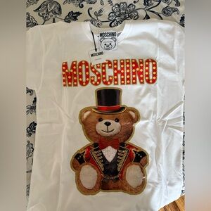 Moschino t-shirt  XS oversize fit